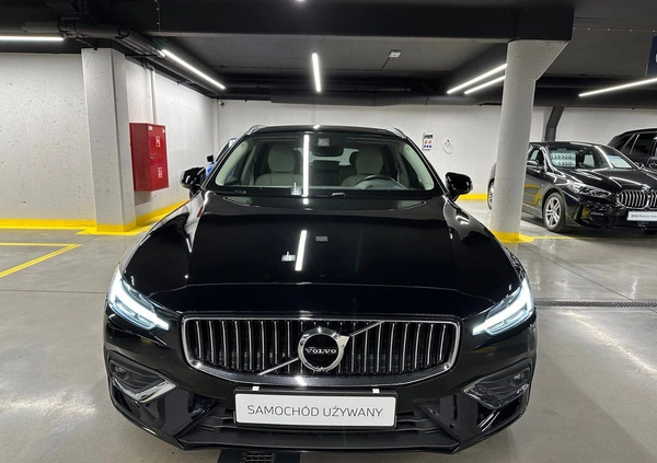 Volvo V60 cena 129000 przebieg: 75556, rok produkcji 2020 z Zakroczym małe 529